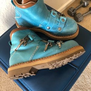 Blue leather boots w/vintage ski buckle clasps